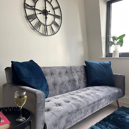 Premier Suite- Bedford City Centre With Free Gym & Parking Luaran gambar