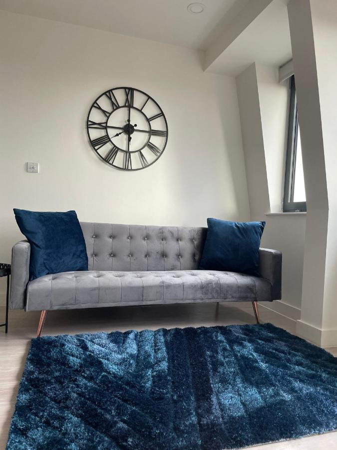 Premier Suite- Bedford City Centre With Free Gym & Parking Luaran gambar