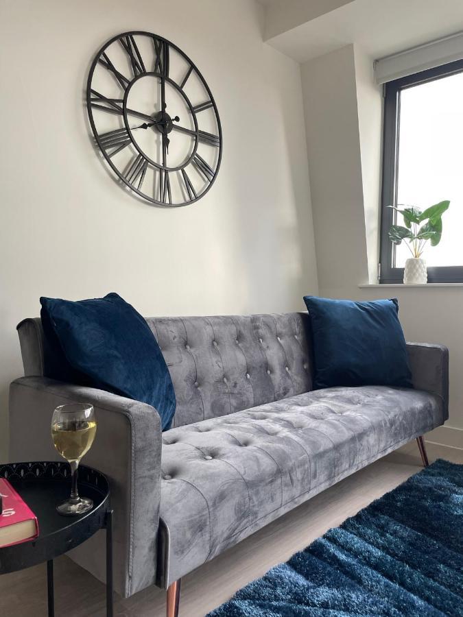 Premier Suite- Bedford City Centre With Free Gym & Parking Luaran gambar